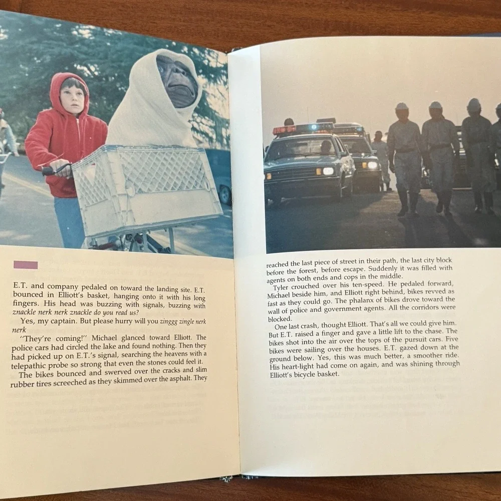 E.T. The Extra-Terrestrial Storybook – 1982 Hardcover –‎ William Kotzwinkle